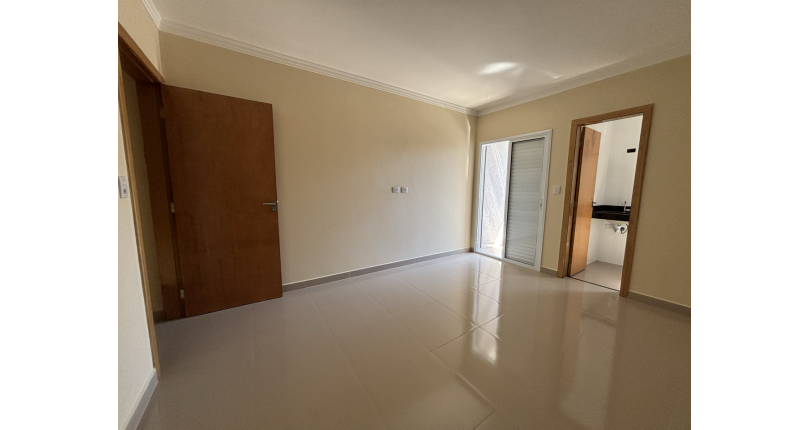  Sobrado novo à venda no Bairro do Jardim Russo na Rua Padre Diogo Antônio Feijó,