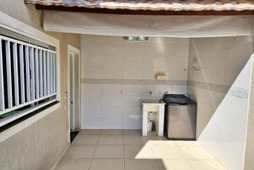 Sobrado à venda no Bairro do Jardim Felicidade (Zona Oeste) na Rua Rosálio José da Conceição 