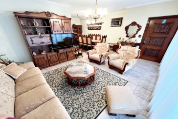 Casa assobradada à venda no Bairro da Vila Pereira Barreto na Rua Coronel Gordinho Filho