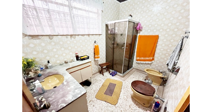 Casa assobradada à venda no Bairro da Vila Pereira Barreto na Rua Coronel Gordinho Filho