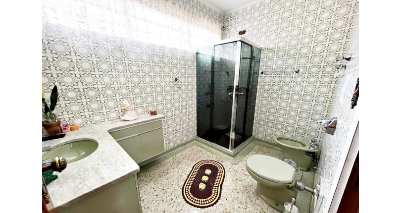 Casa assobradada à venda no Bairro da Vila Pereira Barreto na Rua Coronel Gordinho Filho