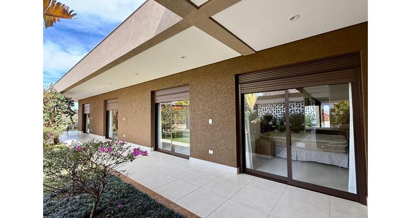 Linda Casa de Alto Padrão Totalmente Térrea à venda em Jarinu 