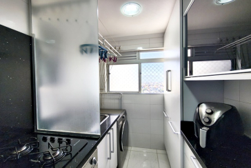 Apartamento à venda no Bairro do Parque Maria Domitila na Rua Willis Roberto Banks 401,  no Condomínio Side Park