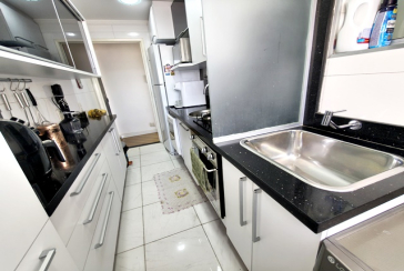 Apartamento à venda no Bairro do Parque Maria Domitila na Rua Willis Roberto Banks 401,  no Condomínio Side Park