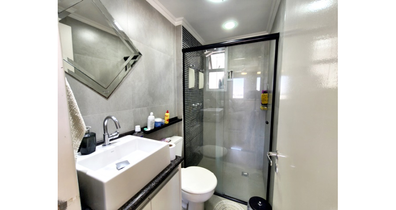 Apartamento à venda no Bairro do Parque Maria Domitila na Rua Willis Roberto Banks 401,  no Condomínio Side Park