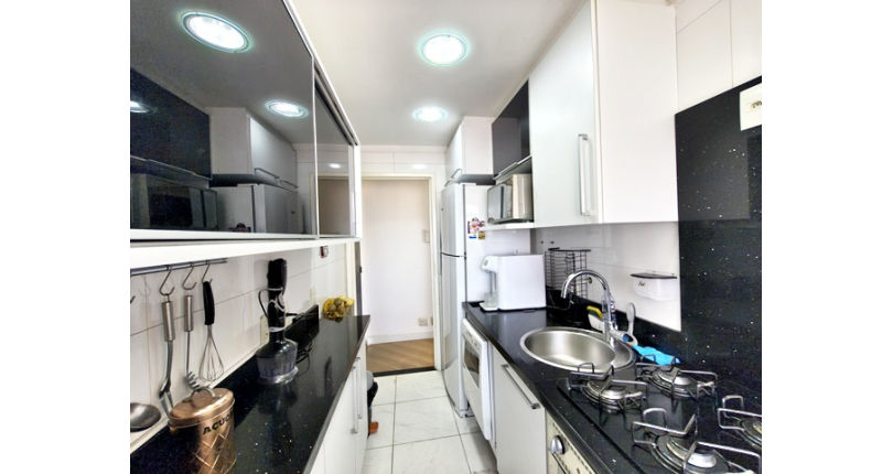 Apartamento à venda no Bairro do Parque Maria Domitila na Rua Willis Roberto Banks 401,  no Condomínio Side Park