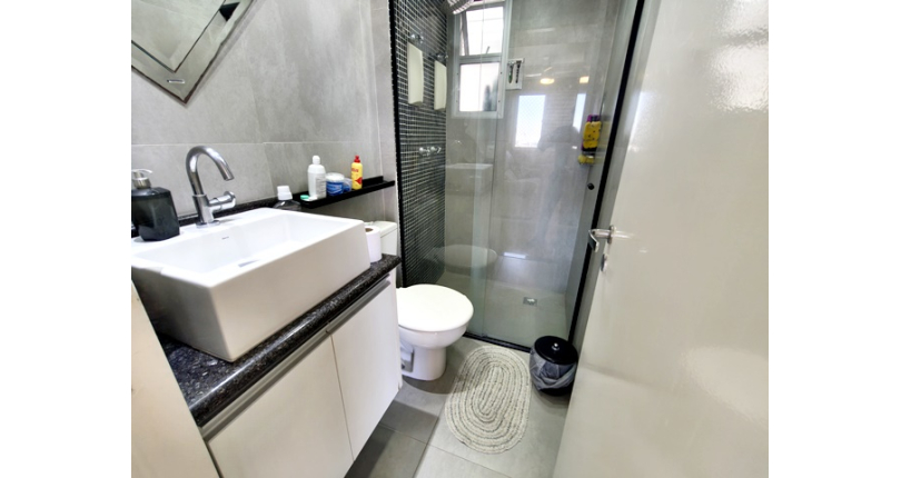 Apartamento à venda no Bairro do Parque Maria Domitila na Rua Willis Roberto Banks 401,  no Condomínio Side Park