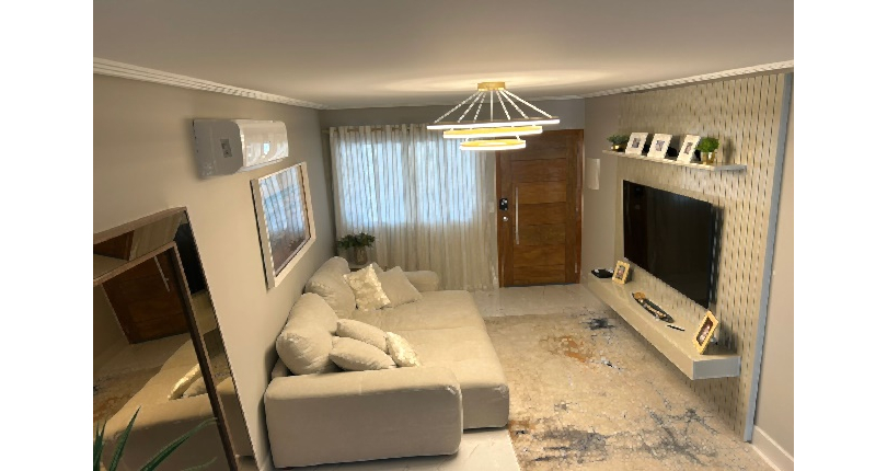  Sobrado à venda no Bairro do Parque São Domingos na Rua Emílio Colella