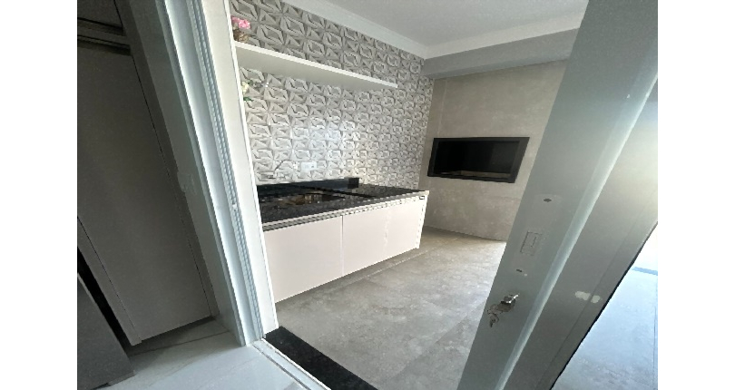  Sobrado à venda no Bairro do Parque São Domingos na Rua Emílio Colella