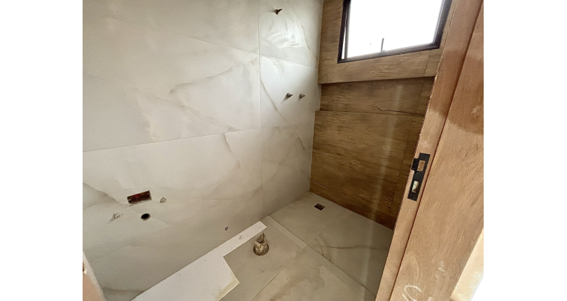 Em construção à venda Rua Pedro Sernagiotti, 352, Parque São Domingos - Imóveis à Venda