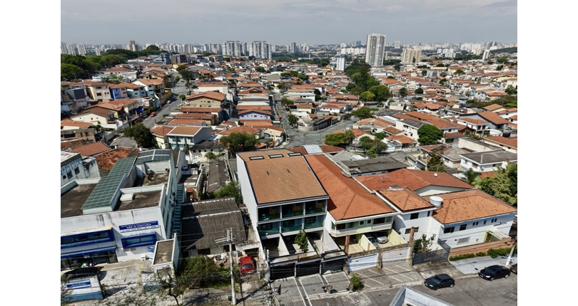 Sobrado à venda Rua Pedro Sernagiotti, 352, Parque São Domingos - Imóveis à Venda