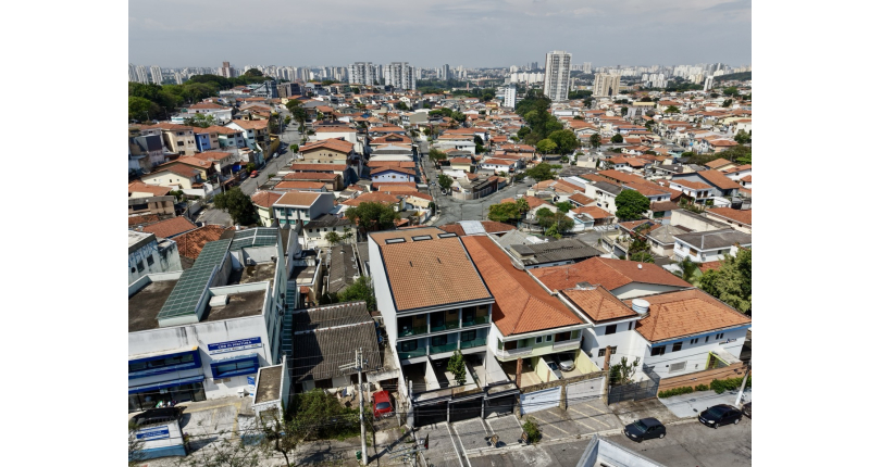 Sobrado à venda Rua Pedro Sernagiotti, 352, Parque São Domingos - Imóveis à Venda