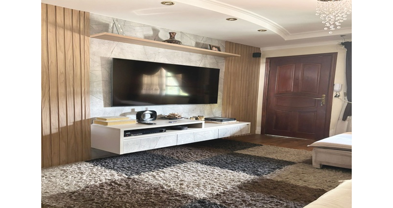 Ótimo Sobrado à venda no Bairro do Conjunto Residencial Vista Verde na Rua Desembargador Plínio Novaes de Andrade