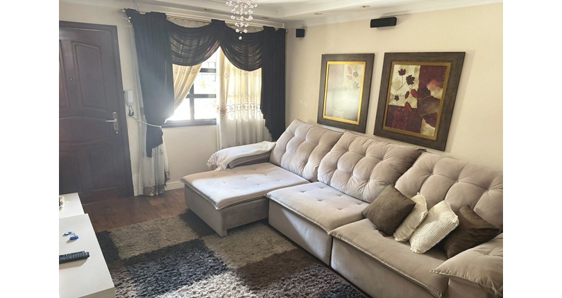 Ótimo Sobrado à venda no Bairro do Conjunto Residencial Vista Verde na Rua Desembargador Plínio Novaes de Andrade