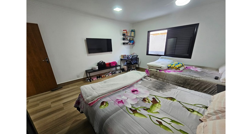 Belo Sobrado à venda no Bairro do City Recanto Anastácio na Rua União Federativa