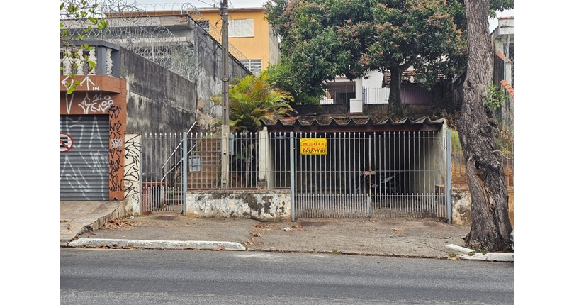 Terreno à venda no Bairro do Jardim Santo Elias na Avenida Mutinga,