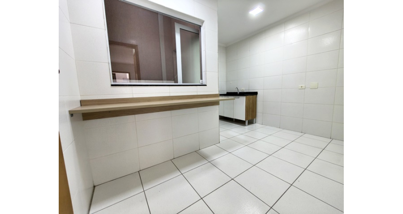 Lindo Sobrado à venda no Bairro da Vila Clarice na Avenida Myrim 100,