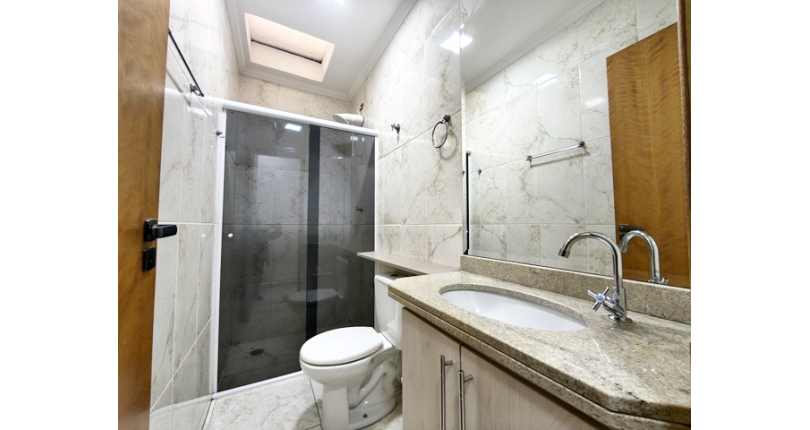 Lindo Sobrado à venda no Bairro da Vila Clarice na Avenida Myrim 100,