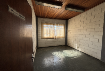 Oportunidade: Terreno à venda no Bairro da Vila Guedes na Rua Martinho do Amaral,