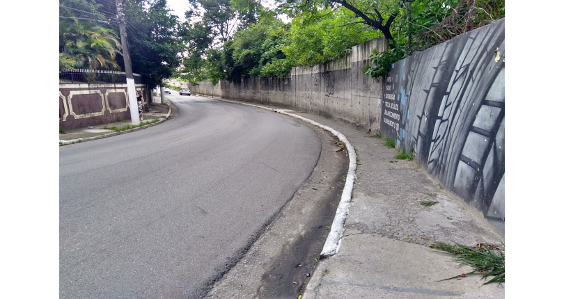 Terreno à venda Rua Doutor Rafael de Araújo Ribeiro, Jaraguá - Imóveis à Venda