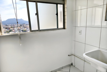 Lindo Apartamento à venda no Bairro do Parque Maria Domitila na Rua Willis Roberto Banks 401