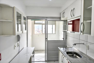 Lindo Apartamento à venda no Bairro do Parque Maria Domitila na Rua Willis Roberto Banks 401