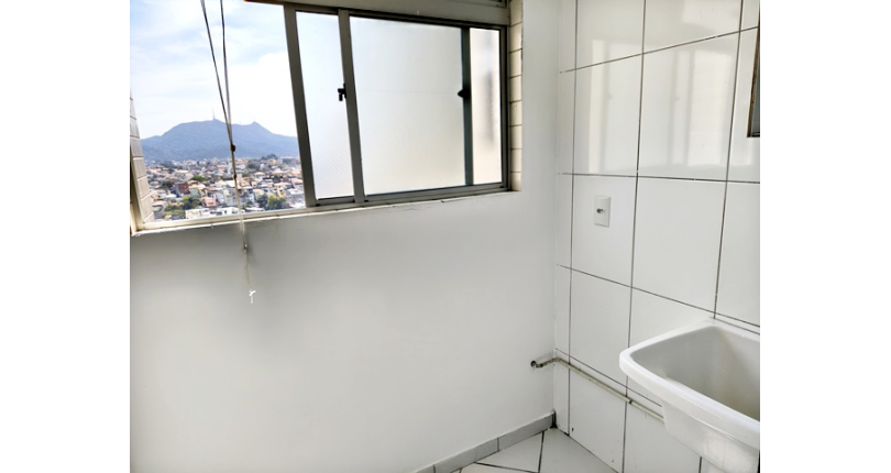 Lindo Apartamento à venda no Bairro do Parque Maria Domitila na Rua Willis Roberto Banks 401