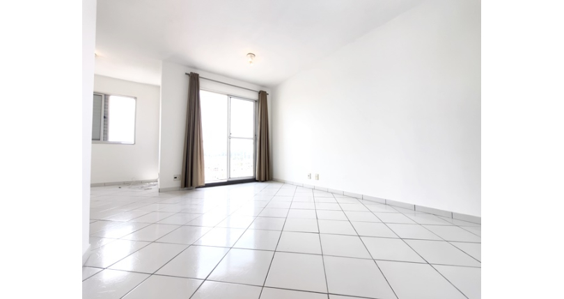 Lindo Apartamento à venda no Bairro do Parque Maria Domitila na Rua Willis Roberto Banks 401