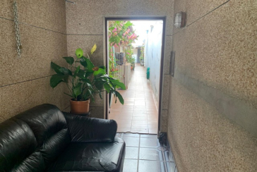 Casa térrea à venda no Jardim Santo Elias na Rua Sandoval Ferreira Cabral,