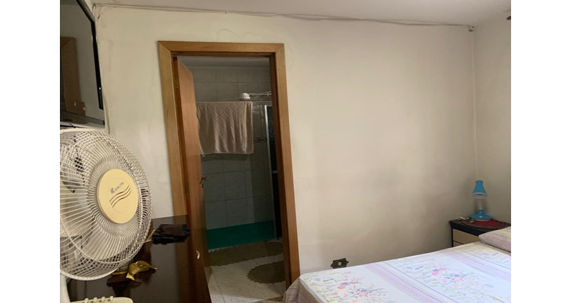 Casa térrea à venda no Jardim Santo Elias na Rua Sandoval Ferreira Cabral,