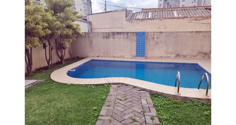 Lindo Sobrado à venda no Bairro da Vila Mangalot na Rua Jose Ataliba Ortiz 834, no Condomínio Boulevard Park,