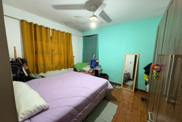 Casa à venda no Bairro do Parque Maria Domitila na Rua Mariana Camargo,