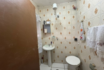 Casa à venda no Bairro do Parque Maria Domitila na Rua Mariana Camargo,