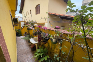 Casa à venda no Bairro do Parque Maria Domitila na Rua Mariana Camargo,