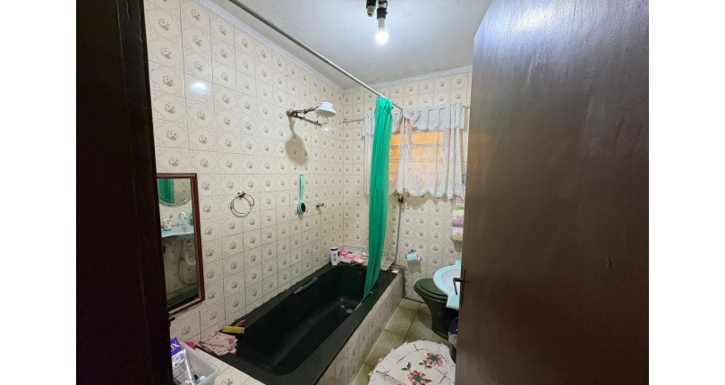 Casa à venda no Bairro do Parque Maria Domitila na Rua Mariana Camargo,