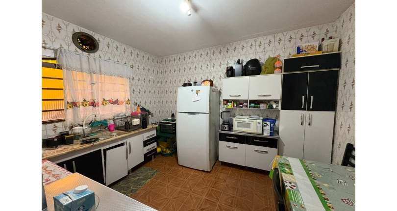 Casa à venda no Bairro do Parque Maria Domitila na Rua Mariana Camargo,