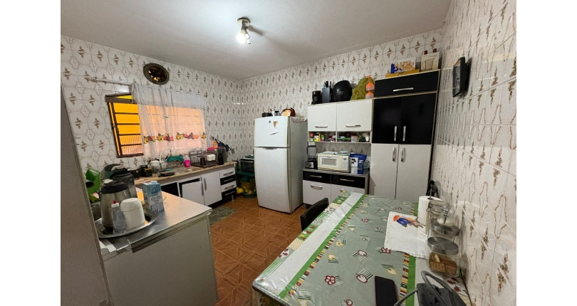 Casa à venda no Bairro do Parque Maria Domitila na Rua Mariana Camargo,