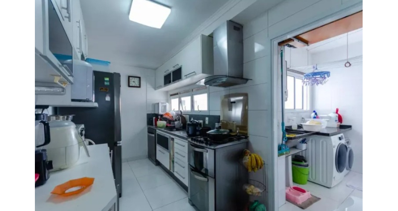 Apartamento à Venda no Bairro de Pirituba no Condomínio Sítio Anhanguera, na Rua Willian Furneau 140, no Edifício Sabia,