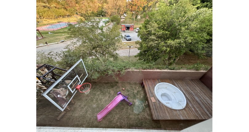 Sobrado semi novo à venda em Itatiba no Bairro da Residencial Fazenda Serrinha na Rua Fortunato Angelon