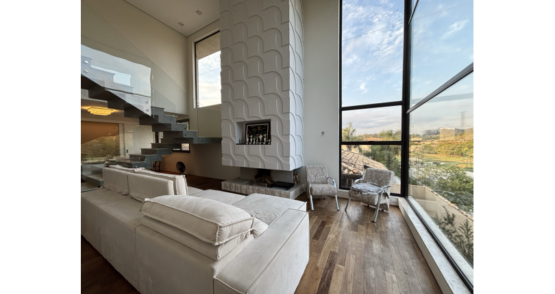 Sobrado semi novo à venda em Itatiba no Bairro da Residencial Fazenda Serrinha na Rua Fortunato Angelon