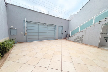 Sobrado à venda no Bairro do Parque São Domingos na Rua Homero Sales