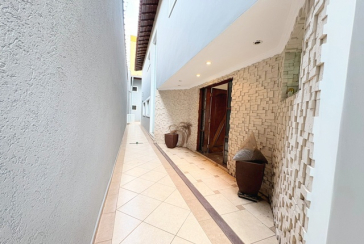 Sobrado à venda no Bairro do Parque São Domingos na Rua Homero Sales