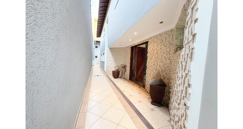 Sobrado à venda no Bairro do Parque São Domingos na Rua Homero Sales