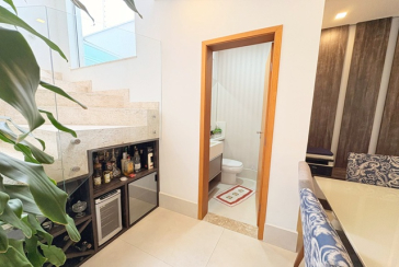  Lindo Sobrado à venda no Bairro do Parque São Domingos na Rua Dirceu de Almeida