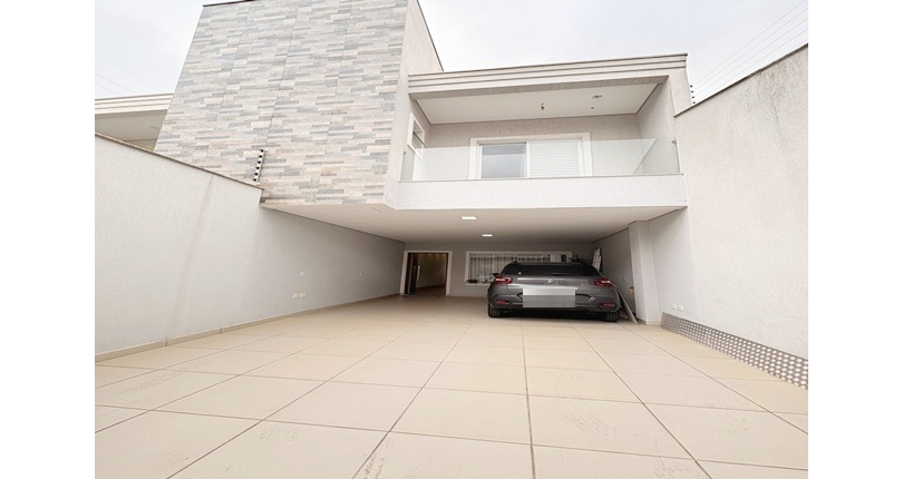  Lindo Sobrado à venda no Bairro do Parque São Domingos na Rua Dirceu de Almeida