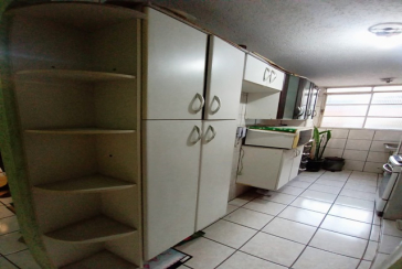 Apartamento à venda no Bairro do Jardim Santo Elias na Rua Ademar Martins de Freitas 257