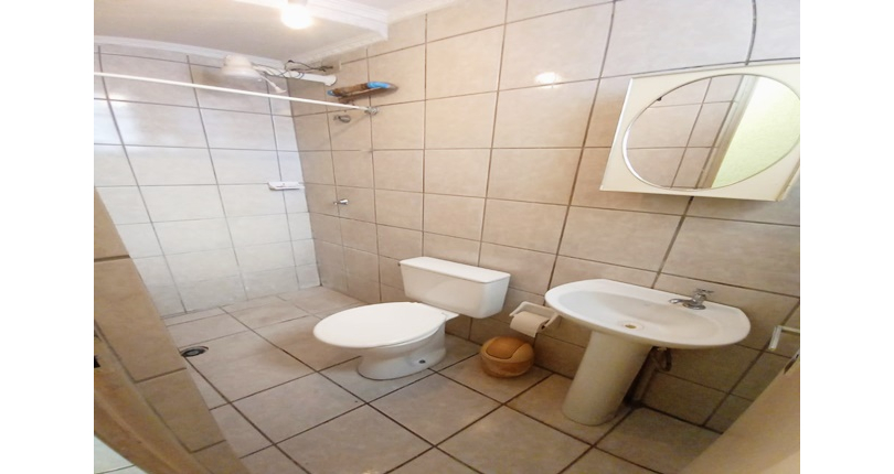Apartamento à venda no Bairro do Jardim Santo Elias na Rua Ademar Martins de Freitas 257