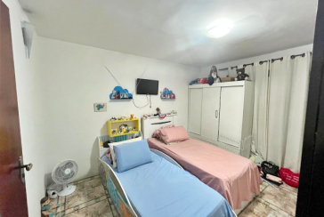 Ótimo Sobrado à venda no Bairro do Conjunto Residencial Vista Verde na Rua Ricardo Abed