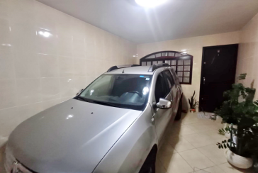 Ótimo Sobrado à venda no Bairro do Conjunto Residencial Vista Verde na Rua Ricardo Abed