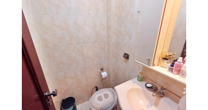 Ótimo Sobrado à venda no Bairro do Conjunto Residencial Vista Verde na Rua Ricardo Abed